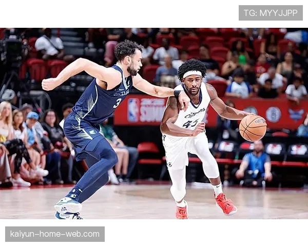 快船进攻效率127.7联盟第一，低失误控制成连胜根基